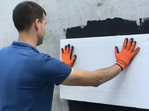 Мастика бітумна каучукова клеюча для пінополістерольних та утеплюючих плит та черепиці (1)