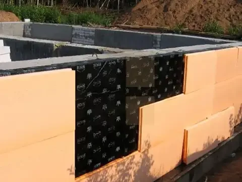 Мастика бітумна каучукова клеюча для пінополістерольних та утеплюючих плит та черепиці (2)